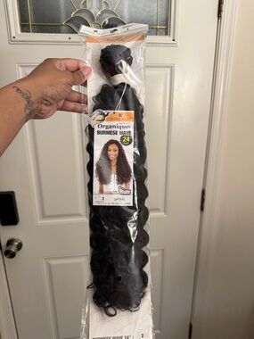 Burmese Wave 24" Synthetic Wig in Jet Black